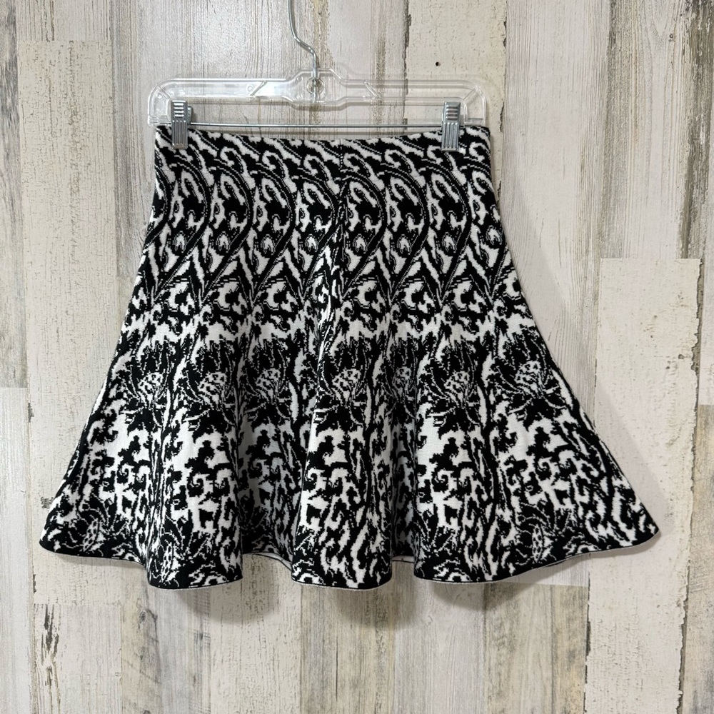 Xhilaration Black and White Patterned Skater Skirt